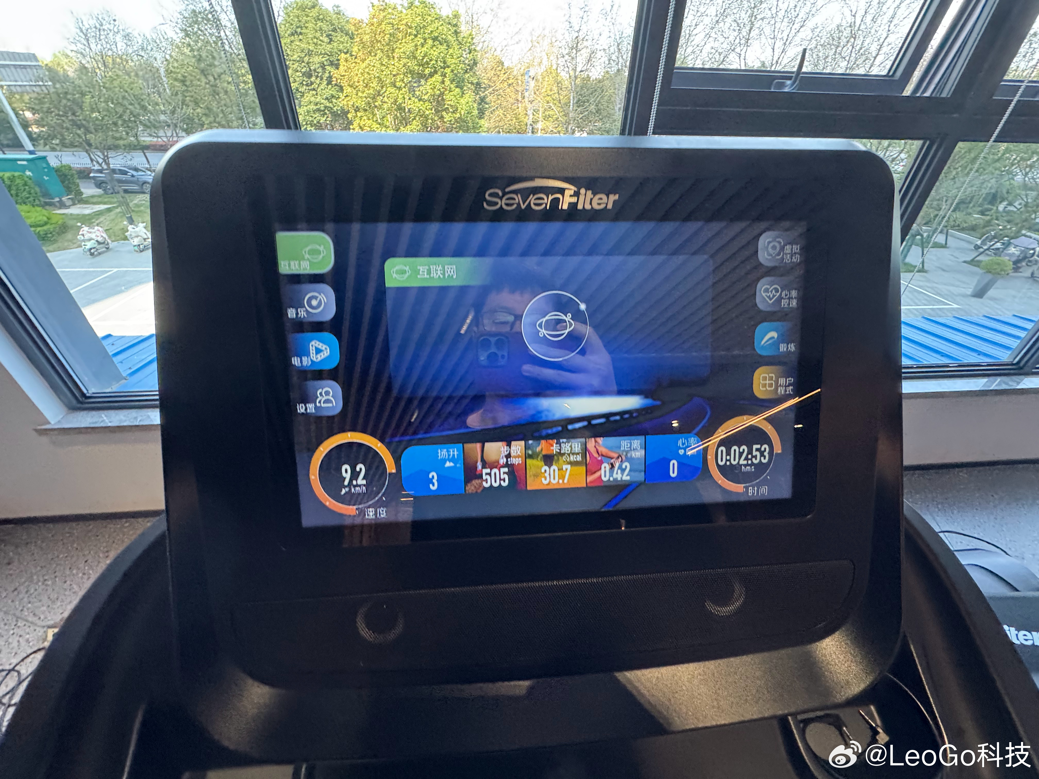 真的不建议你断碳水减肥又来锻炼了……跑步，今天你跑步了吗？ 