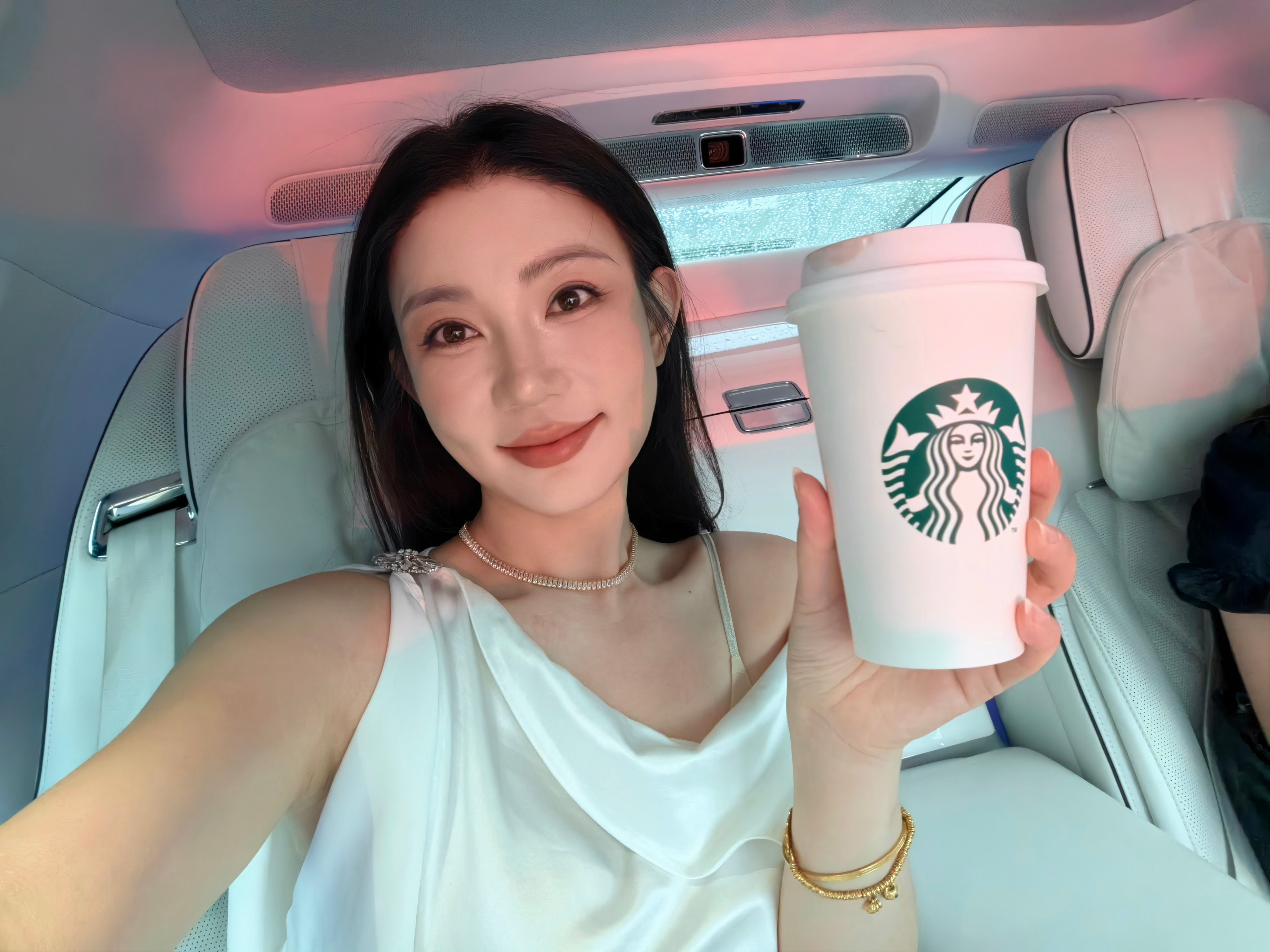朋友们强烈推荐星巴克这个高蛋白拿铁PRO真的太好喝了！！！