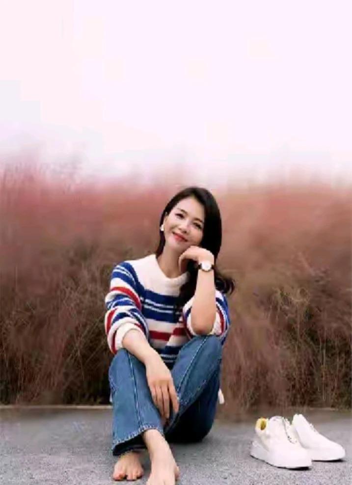 国民女神刘涛休闲照
刘涛神图分享