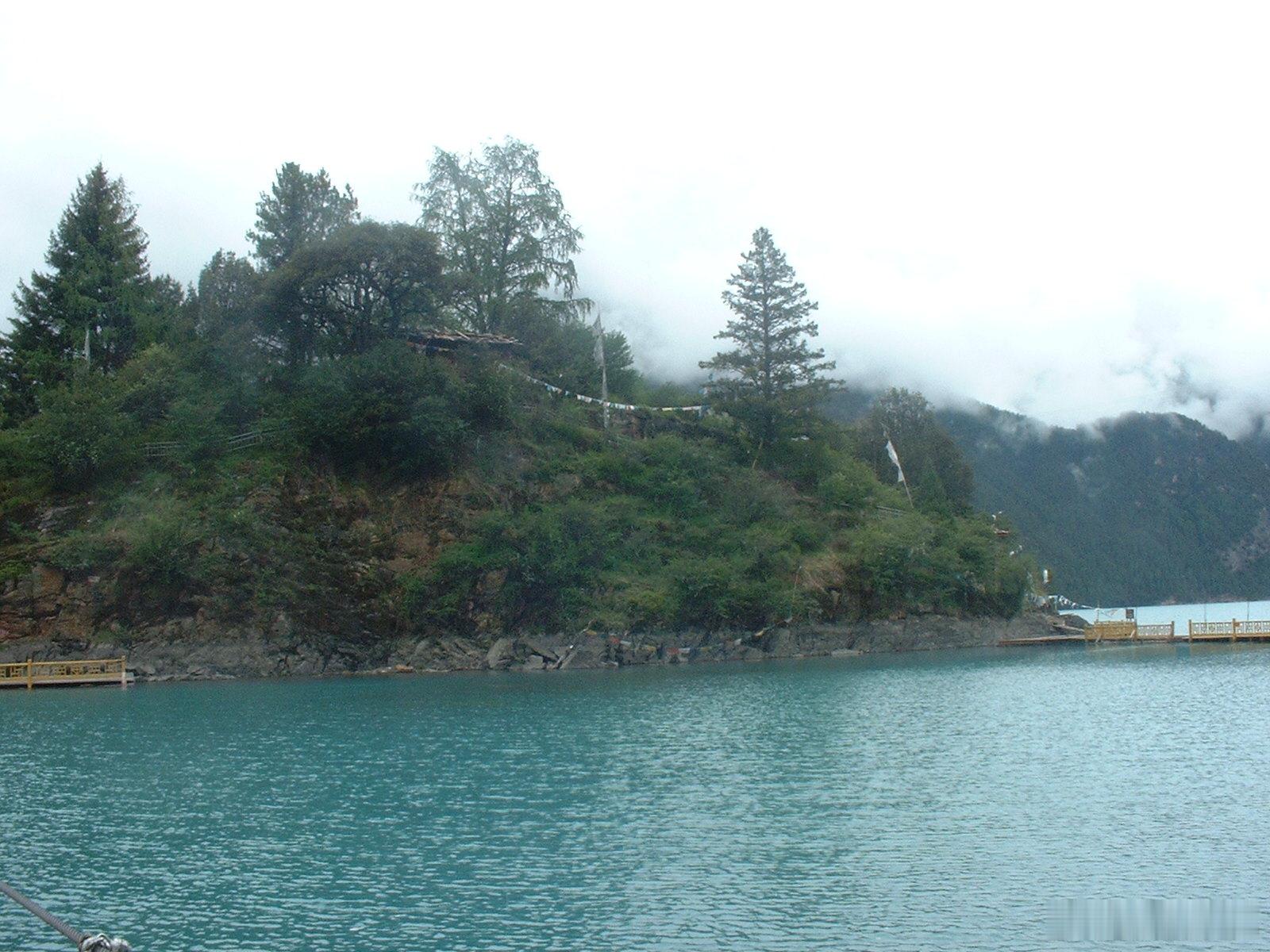 曾记否？那年秋天川藏之行的记忆。乘坐进藏列车慢慢提升海拔高度。（续二十一）尽管相