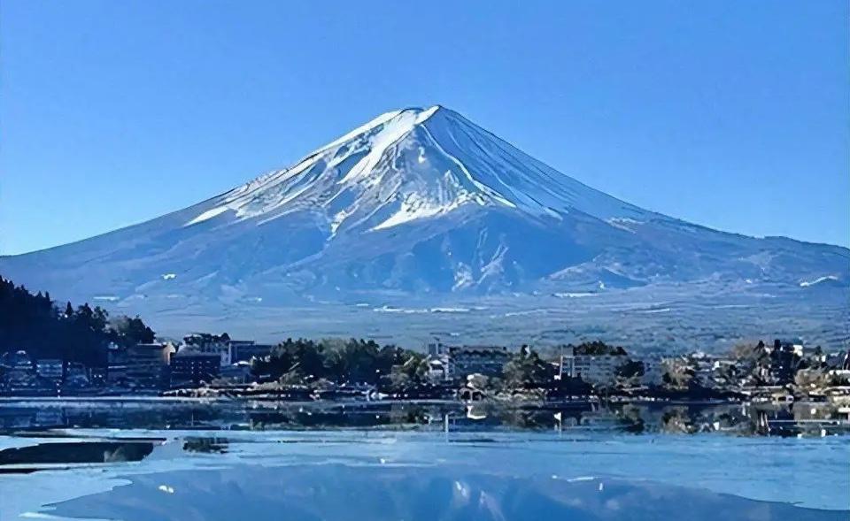 富士山地震，不到9级，别再推给我了！
根据日本专家预测，日本发生高级别地震的比率