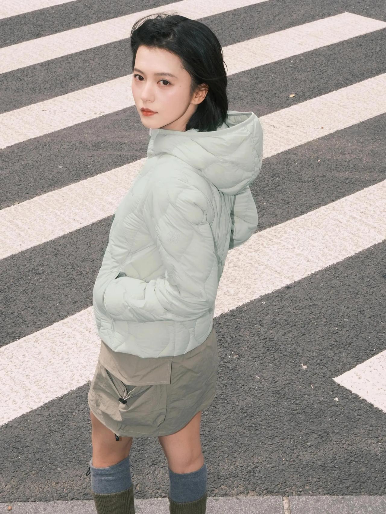 轻熟风文艺范#文艺女神范# 清纯感穿搭#时髦精必入娟#