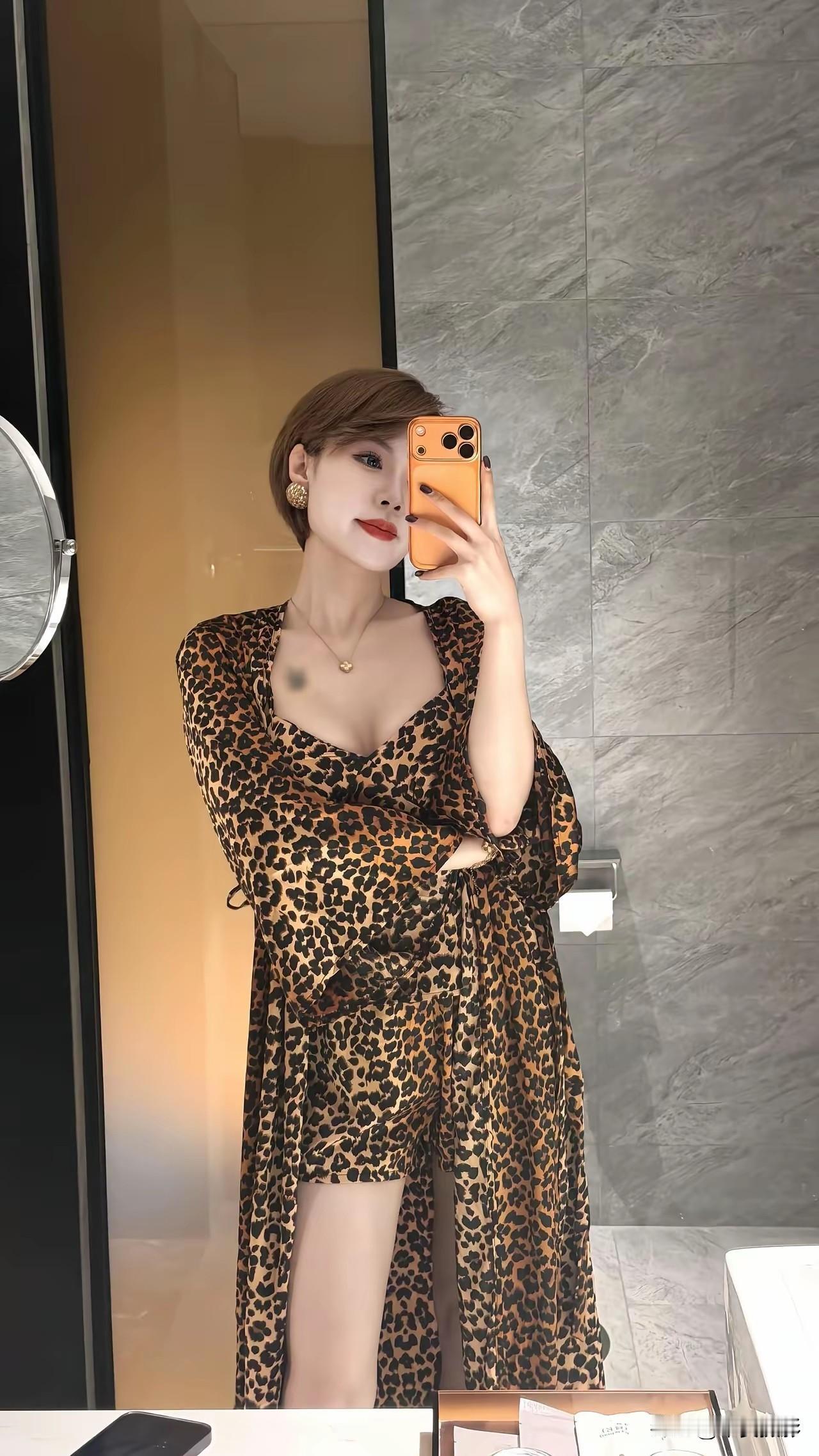 给老公打电话
发烧了 38度6