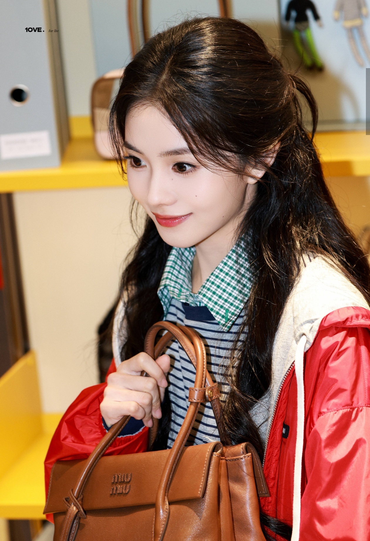 miumiu签了三个00花刘浩存的资源敢再好点吗？他们家里那点事都快被忘的差不多
