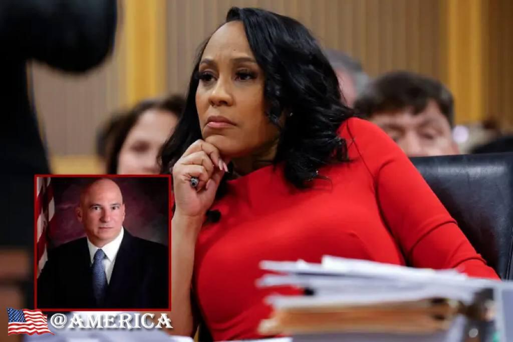 在未能找到法尼·威利斯的替代者后，检察官自荐担任特朗普佐治亚州大选的检察官。
