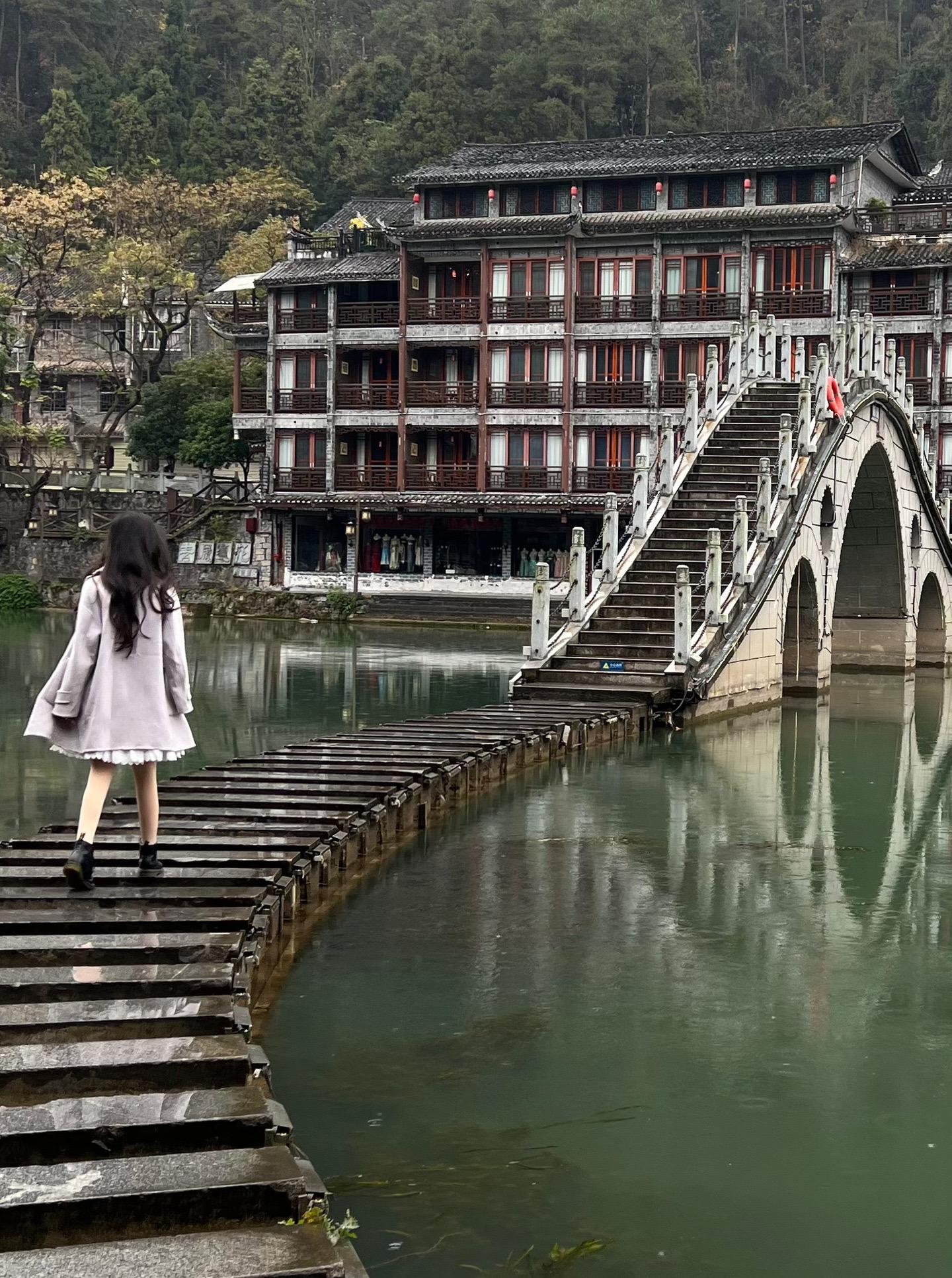 声生不息大湾区季真是让TVB剧迷和粤语歌迷狂喜。