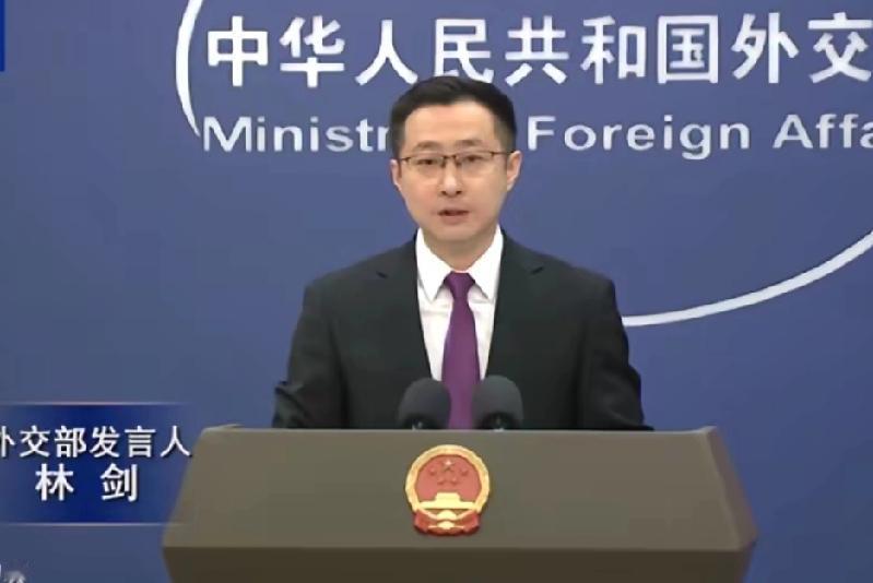 突发！瓜达尔港遇袭，中巴联手反恐破图谋
 
2月3日，“俾路支解放武装”在巴基斯