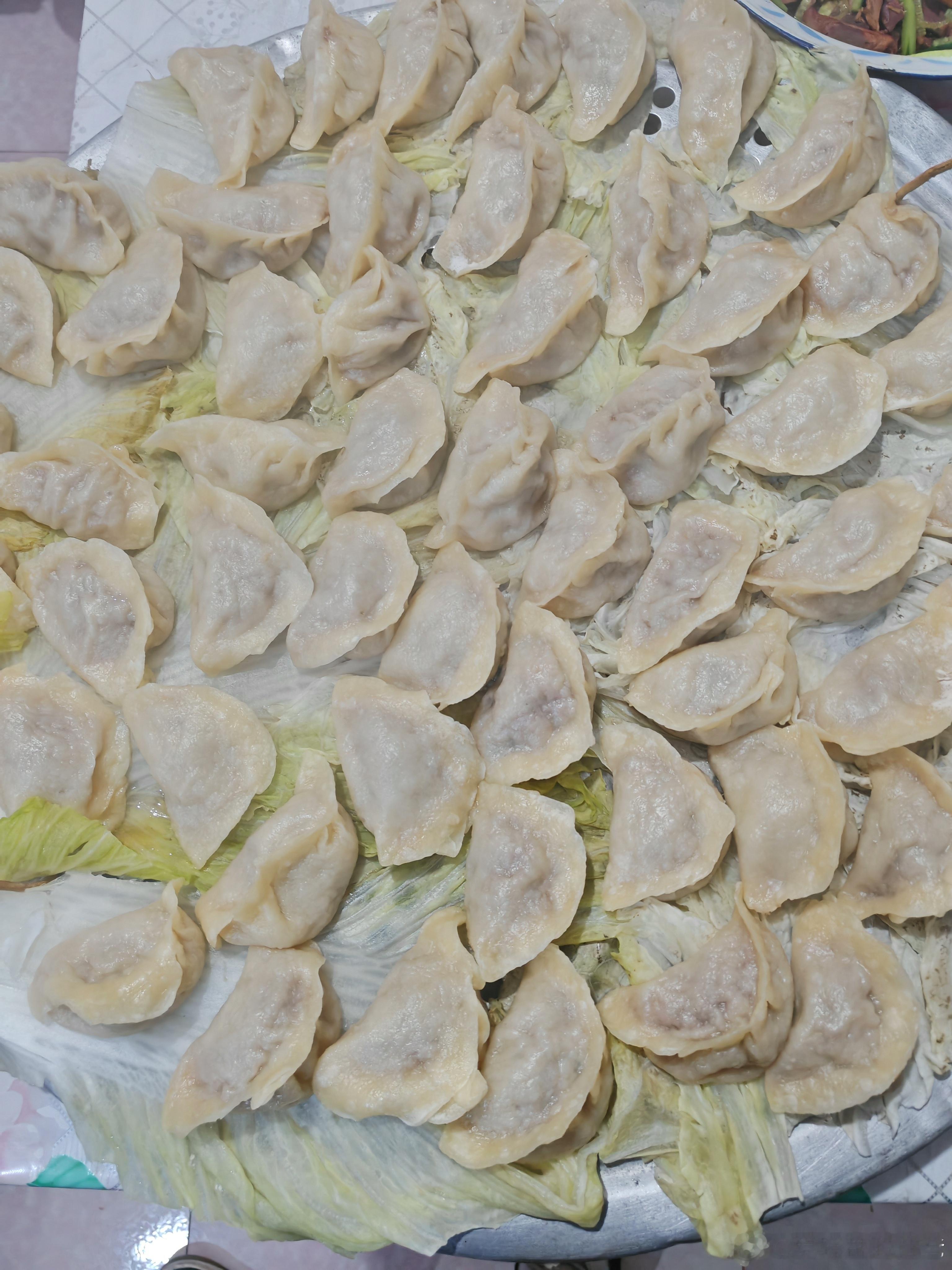 牛肉蒸饺，太好吃了，比猪肉好吃很多。 