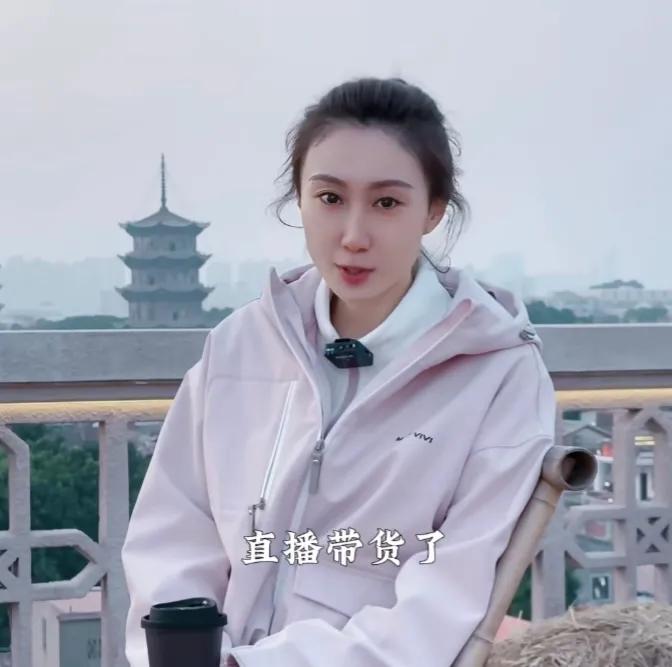 水均益女儿，引发热议！

1月15日，央视知名主持人水均益的女儿水亦诗，在从央视