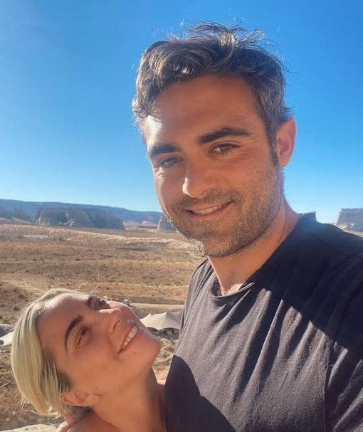 Lady Gaga 和 Michael Polansky 已经正式离开他们在马里