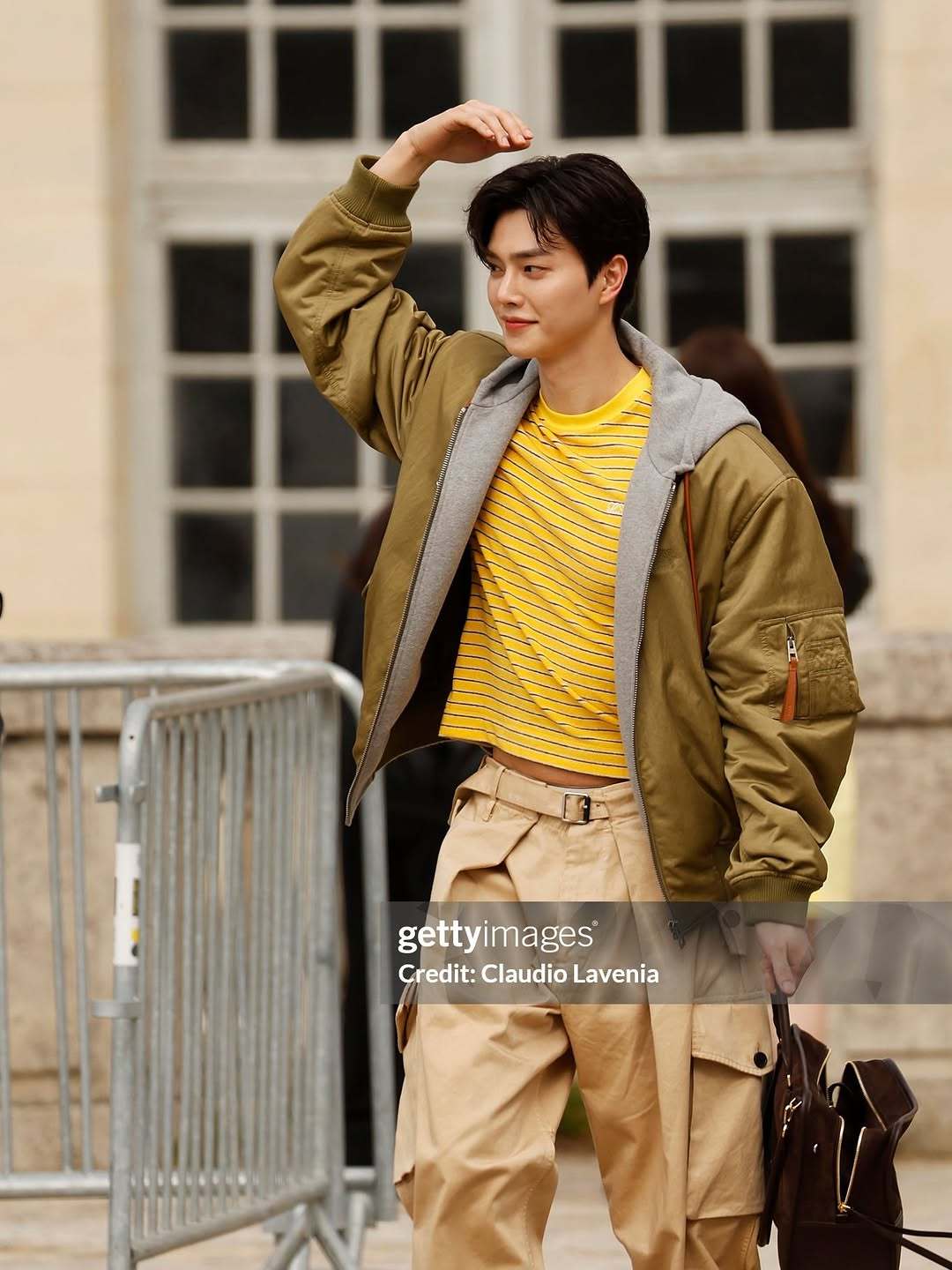 宋江 260307宋江出席Loewe2026秋冬系列大秀相关照片。 