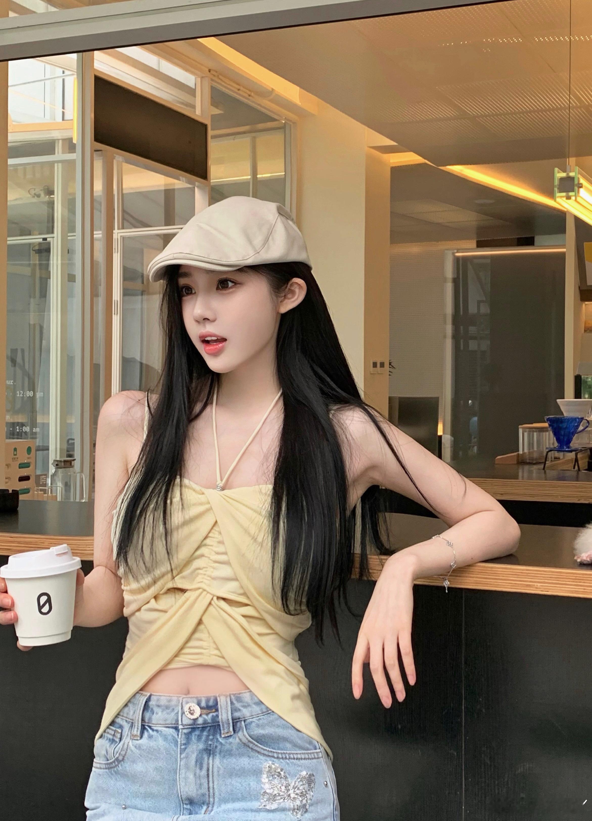 一句你太瘦了  我有时间就吃饭  ​​​