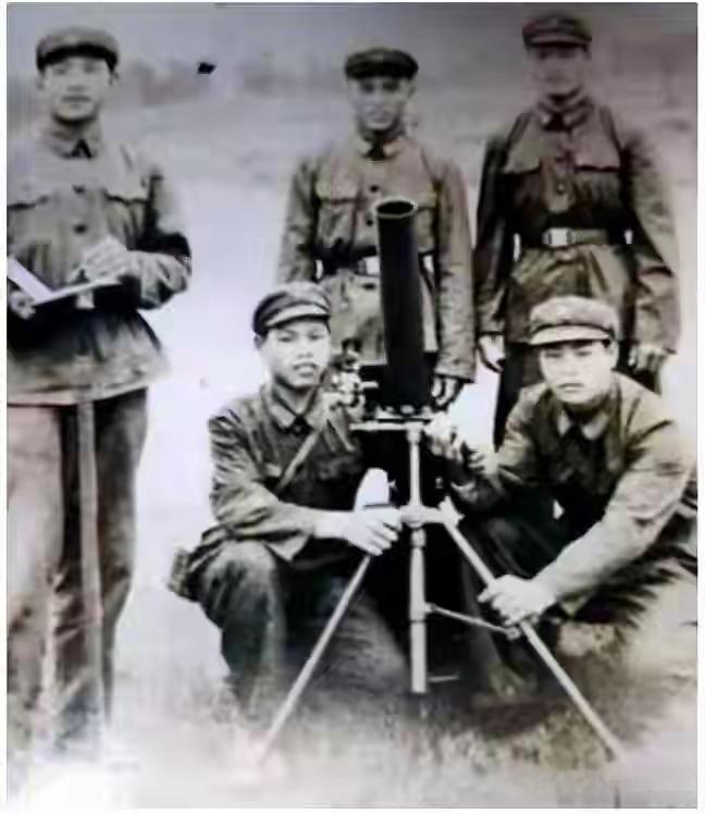 1979年对越作战，连长杨道禄原地踏步，三个班长火箭提干。战后复盘才懂，那三个破