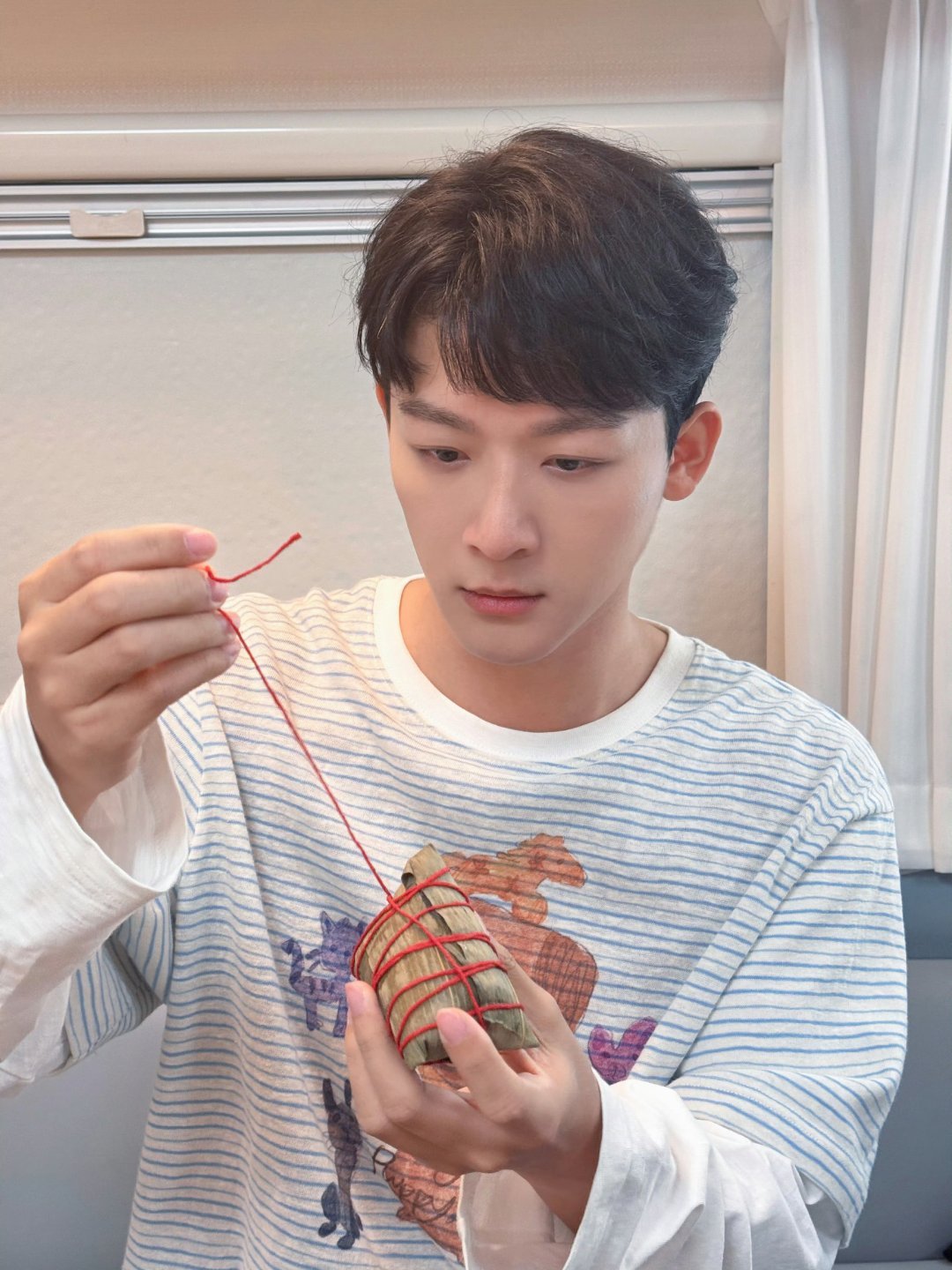 张晚意孙竟成端午营业，但愿人长久即将杀青了