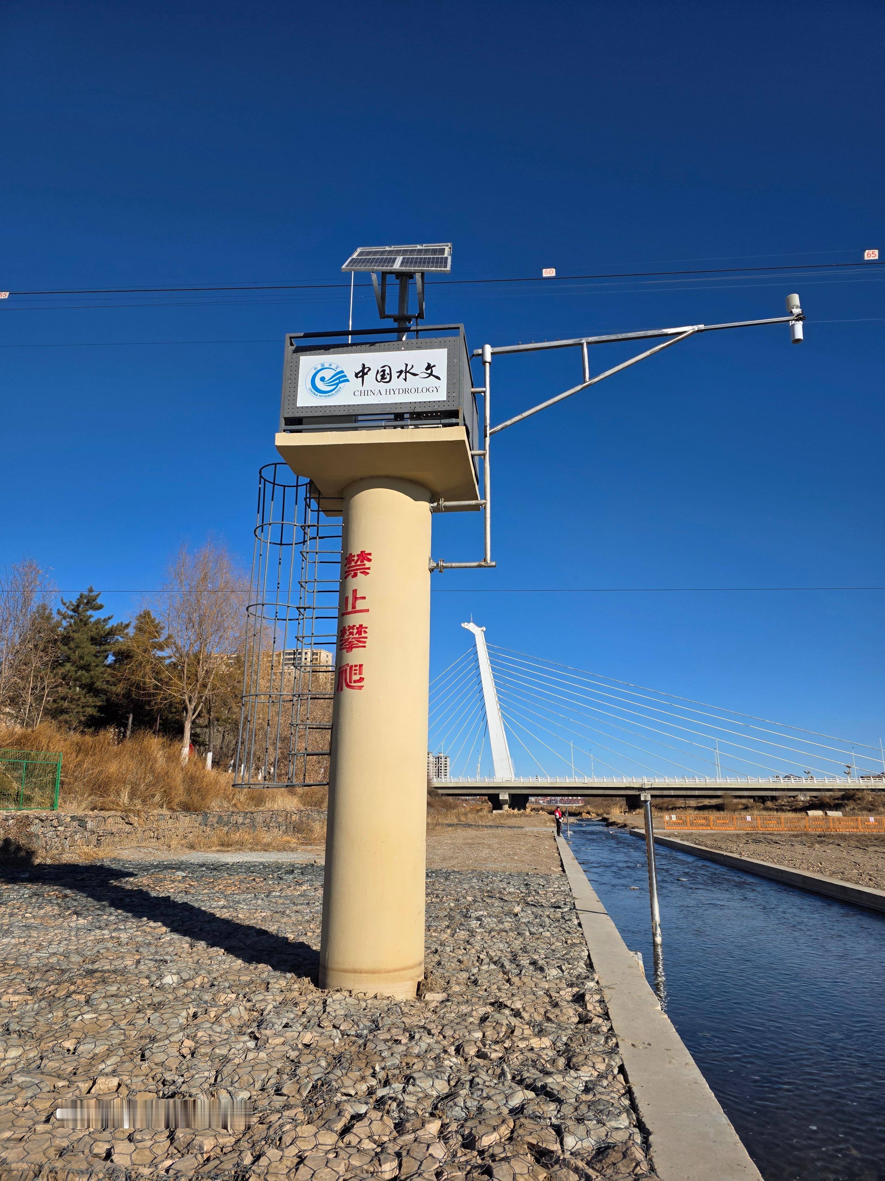 Galaxy S25 Ultra，iPhone 17 Pro Max，Xiaom