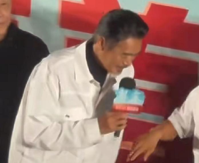 杜润旺发布会泪洒现场！
广东男篮全运夺冠背后的故事，
教练床头药物揭示惊人辛劳