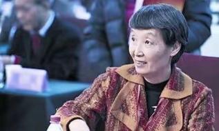 汪东兴女儿汪小燕：自1976年，这么多年来，父亲对毛主席的思念之情不减，毛主席的