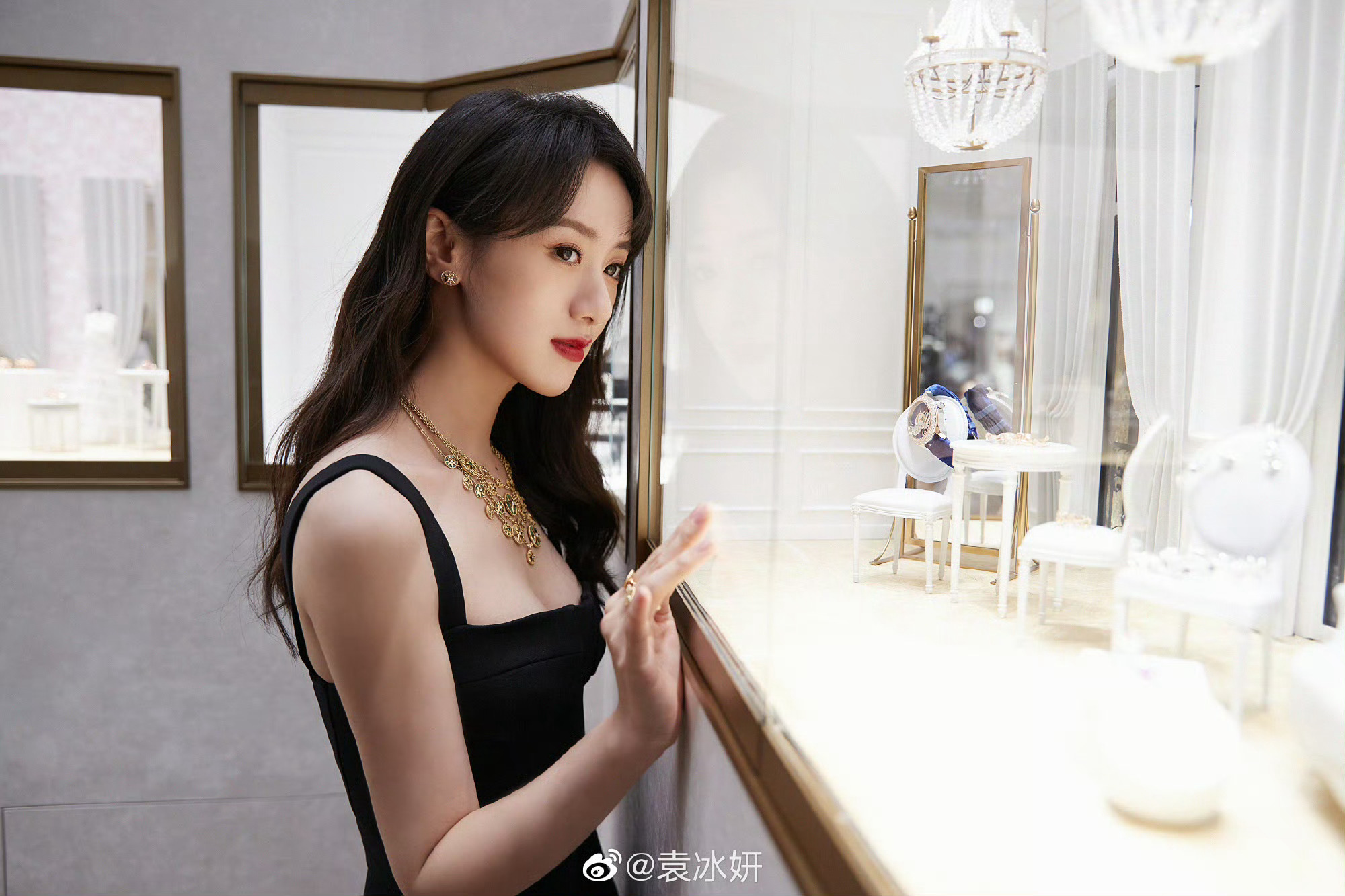 向全世界安利袁冰妍yby袁冰妍未来可期你的笑是我情绪低落的良药 是初夏的新章 祝