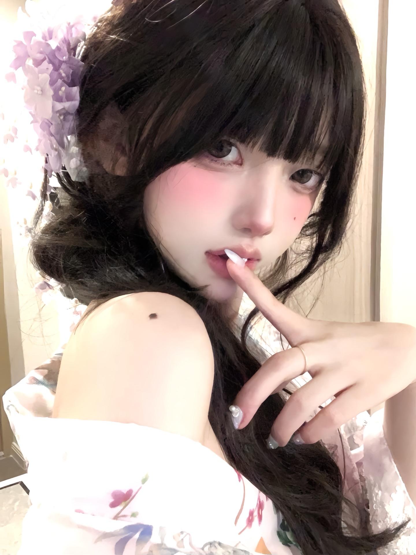 今年40了 没做过任何保养 由内而外的自信 就是女人最好的武器