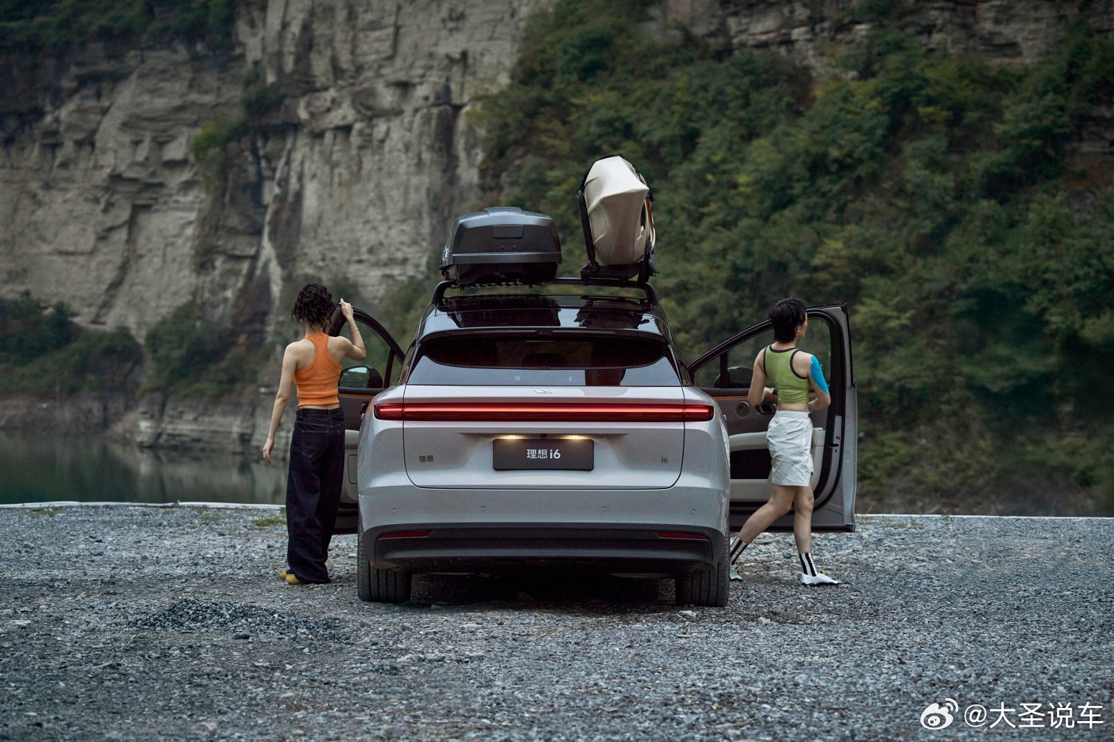 理想i6拿下三大权威认证大满贯 安全永远是最大的豪华，理想i6做到了。C-NCA