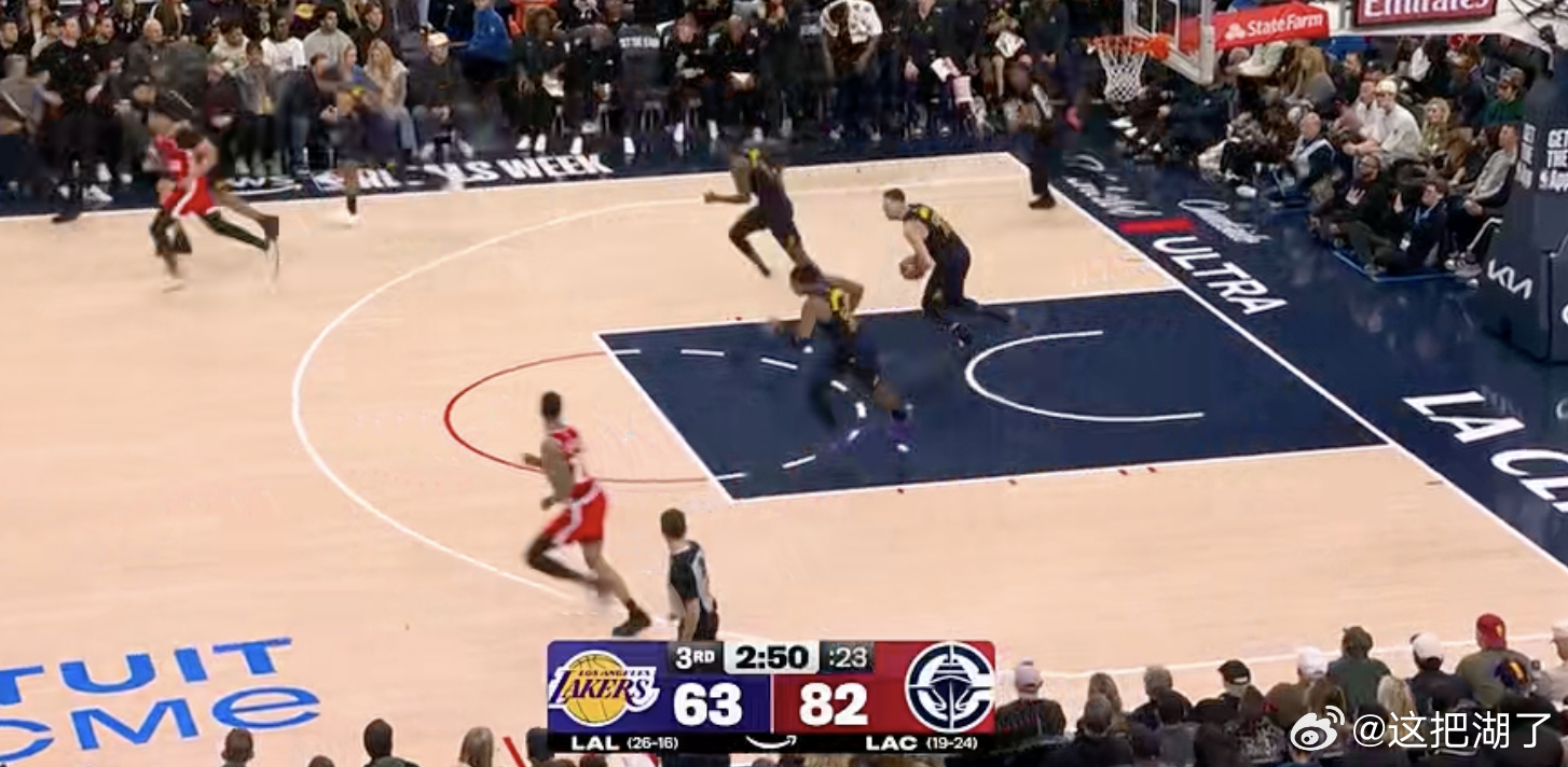 还有希望吗？我有点看不下去惹   湖人又被快船吊打了全网热点共创计划