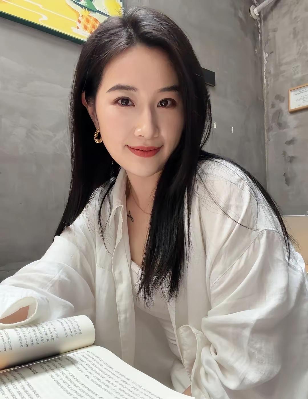 漂亮女孩