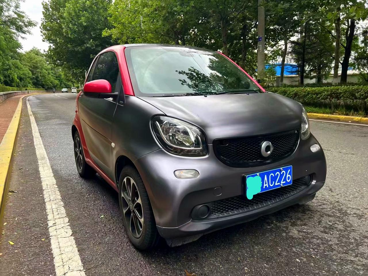 今天广东的最低温度在深圳这里已经降到了4度。这台车真的让我玩到了属于小车的特有操