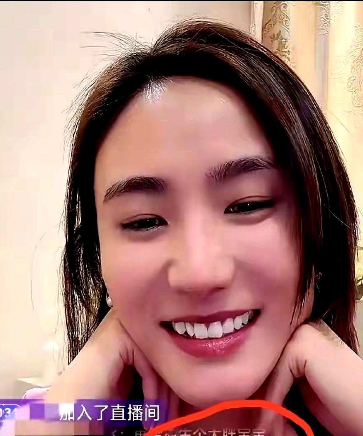 别再劝人复合了，有时离婚才是成为“好父母”的开始。
李亚鹏就是活生生的例子。
他