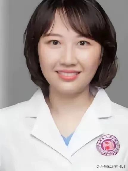 可真白瞎了，湖南的这个曾琦医生是一个好医生，她带领团队搞公益活动救助了上千人。医