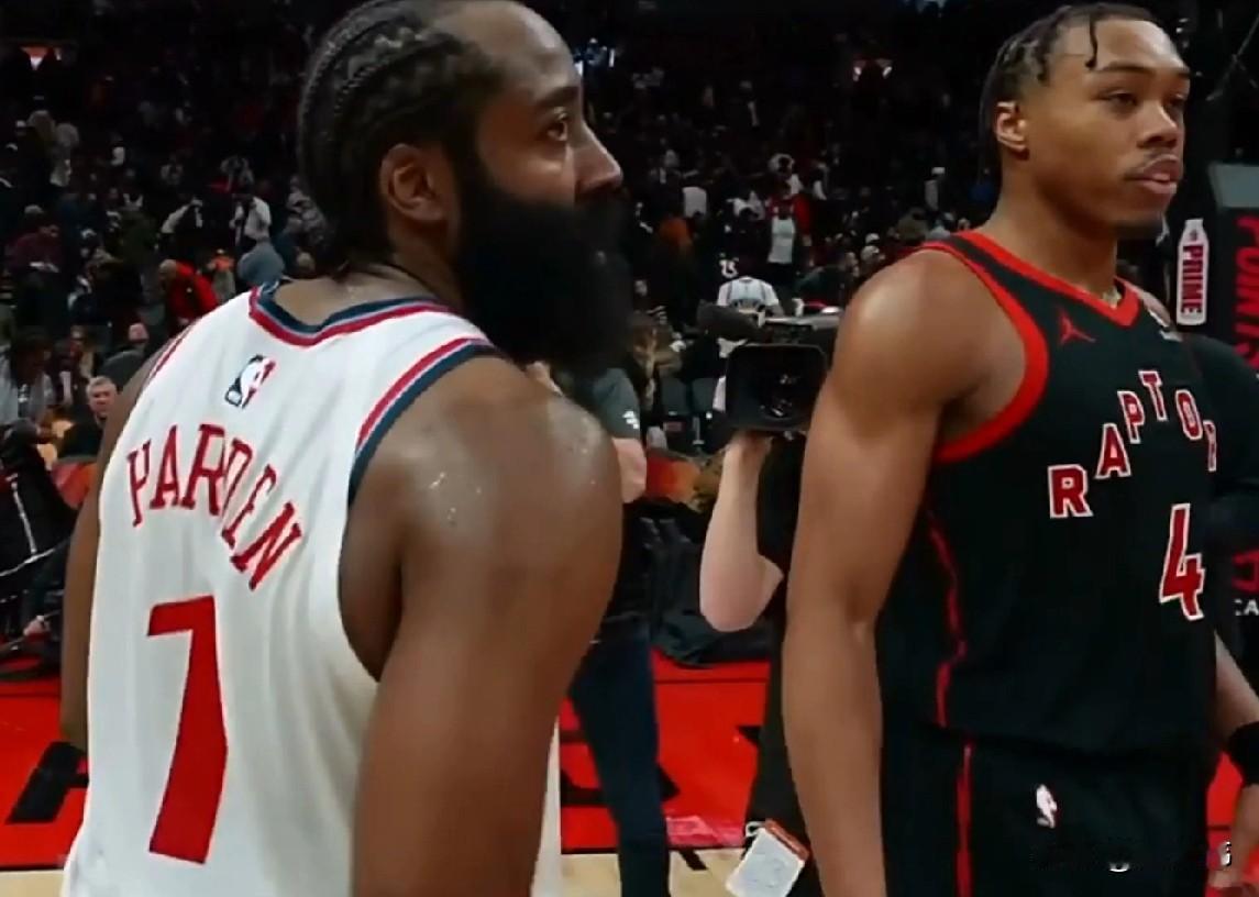 赢得认可！巴恩斯谈哈登：

“我必须承认哈登的出色。”

“特别是到了关键时刻。