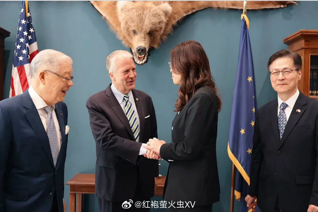 郑丽文美东时间12日赴 AIT 华盛顿总部拜会。郑丽文称，这次来到美国，她获得远