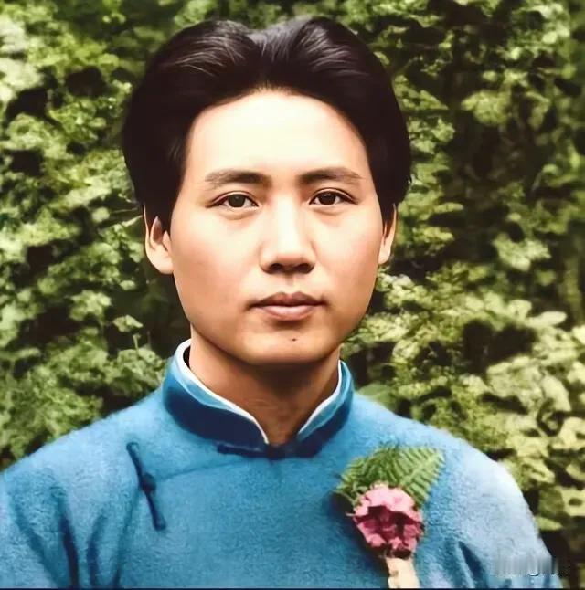 留粮找人
        1925年，毛主席回韶山以后，经常到毛福轩家研究工作，