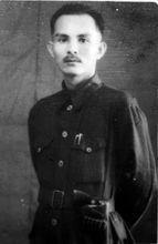 1959年，广东一个刚转业的副厅长正在办公室收拾东西，开国上将韩先楚走了进来，开