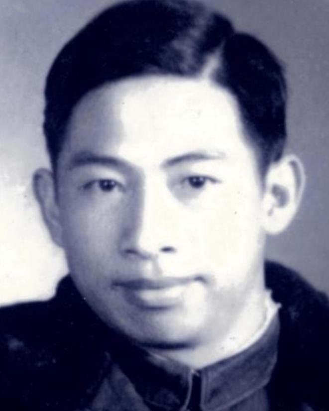 1956年，中南大学学生王明健在毕业前一天，突然被两名没有任何军衔与职务的神秘军