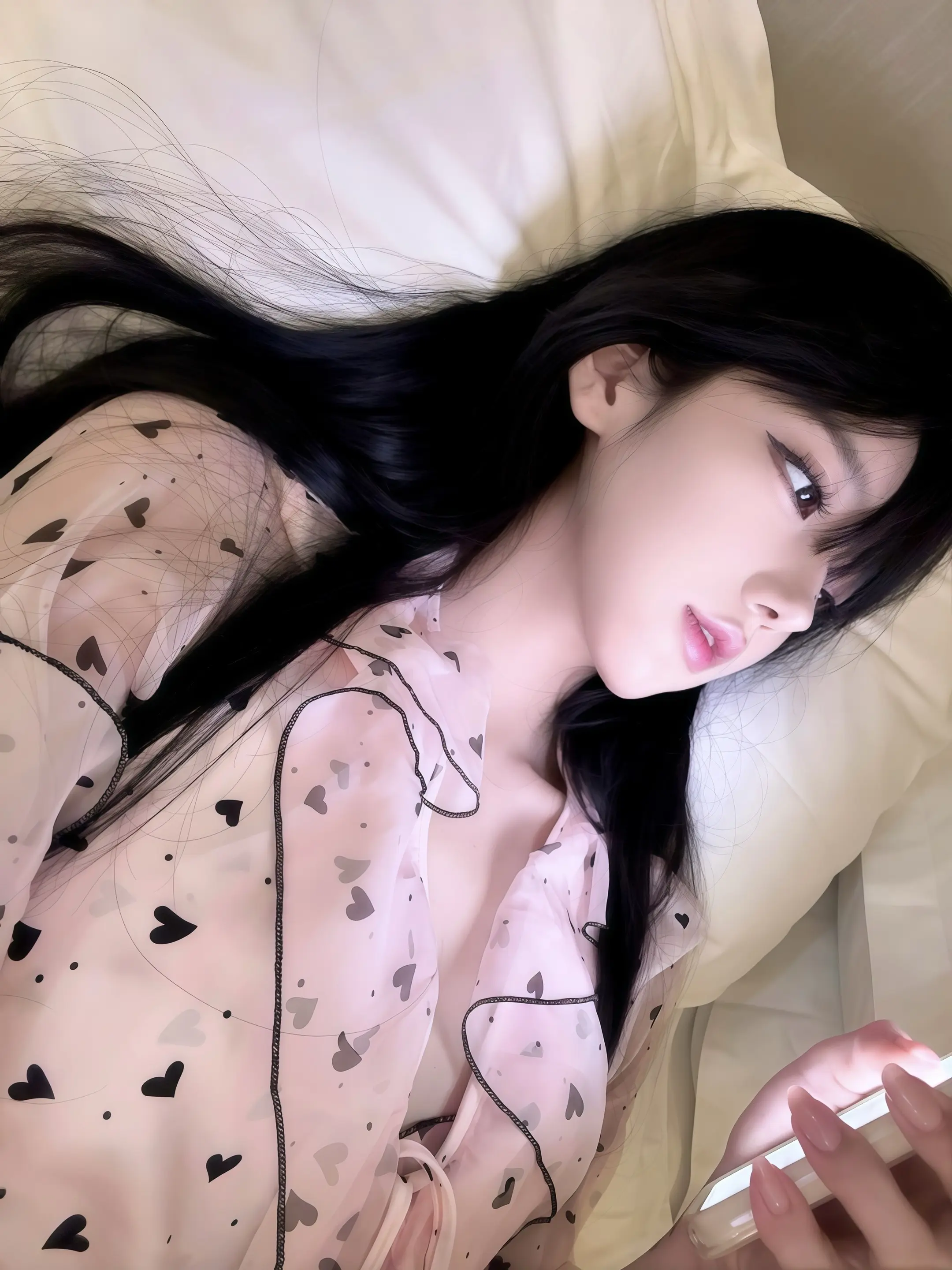 你为我哭泣的那天我一定要尝尝你眼泪的味道 会不会是后悔 或者只是失去一...