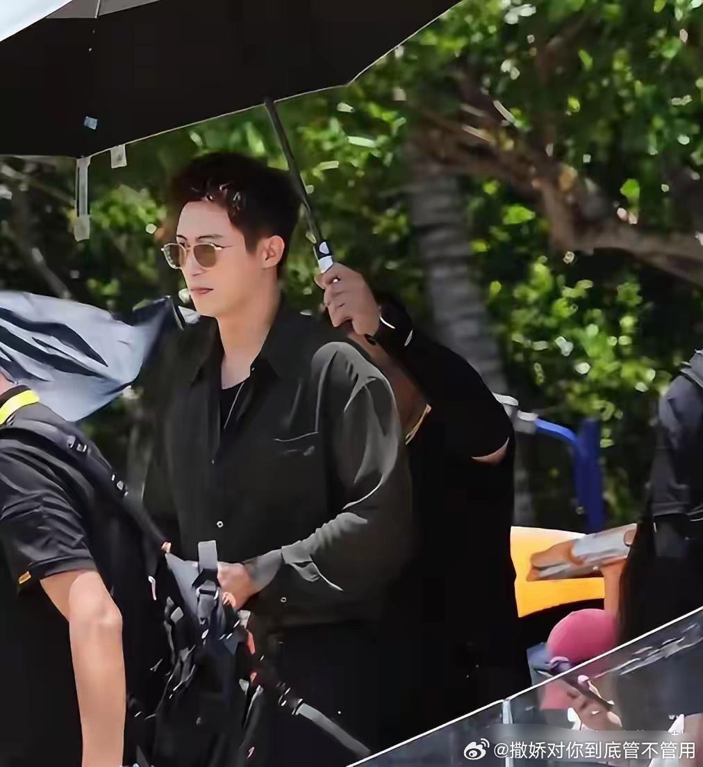 《现在就出发4》刚开拍就热度拉满，女常驻金晨因过往舆论隐患被替换为王楚然，沈腾、
