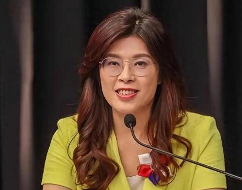 统一台湾最大的障碍是国民党，郑丽文包藏祸心，她昨天说不允许台海有任何战争，台湾没