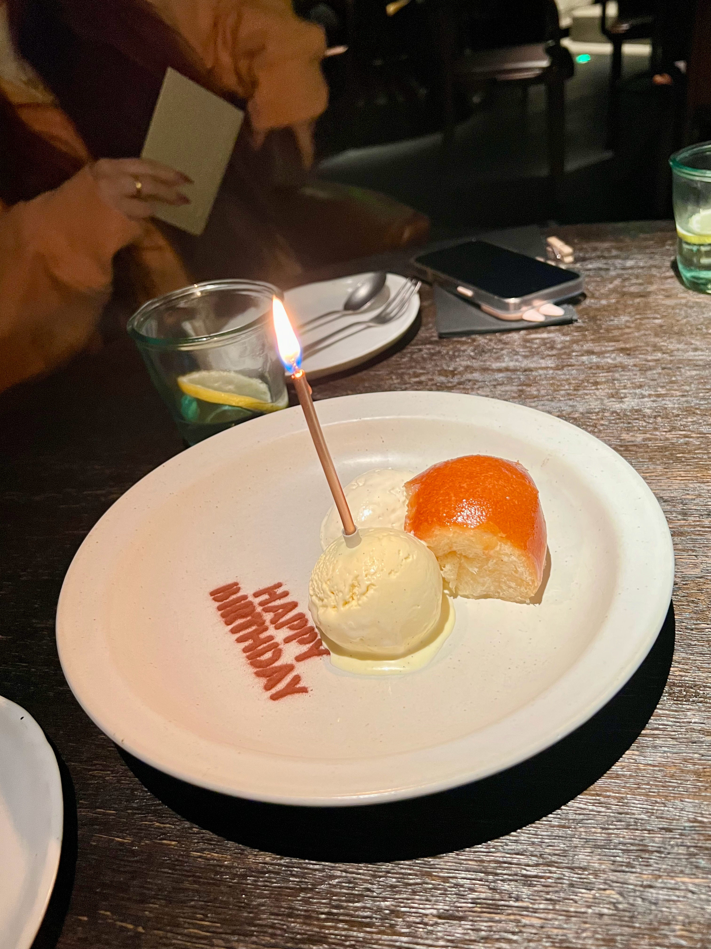 [挖鼻]第一次听66掉块肉的说法按老理儿得买块肉扔了让别人捡我妈说弄熟了扔房顶让