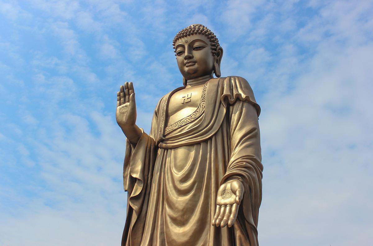 今天是公元2024年8月30日，星期五，农历七月二十七。
老祖宗告诉我们，只要我