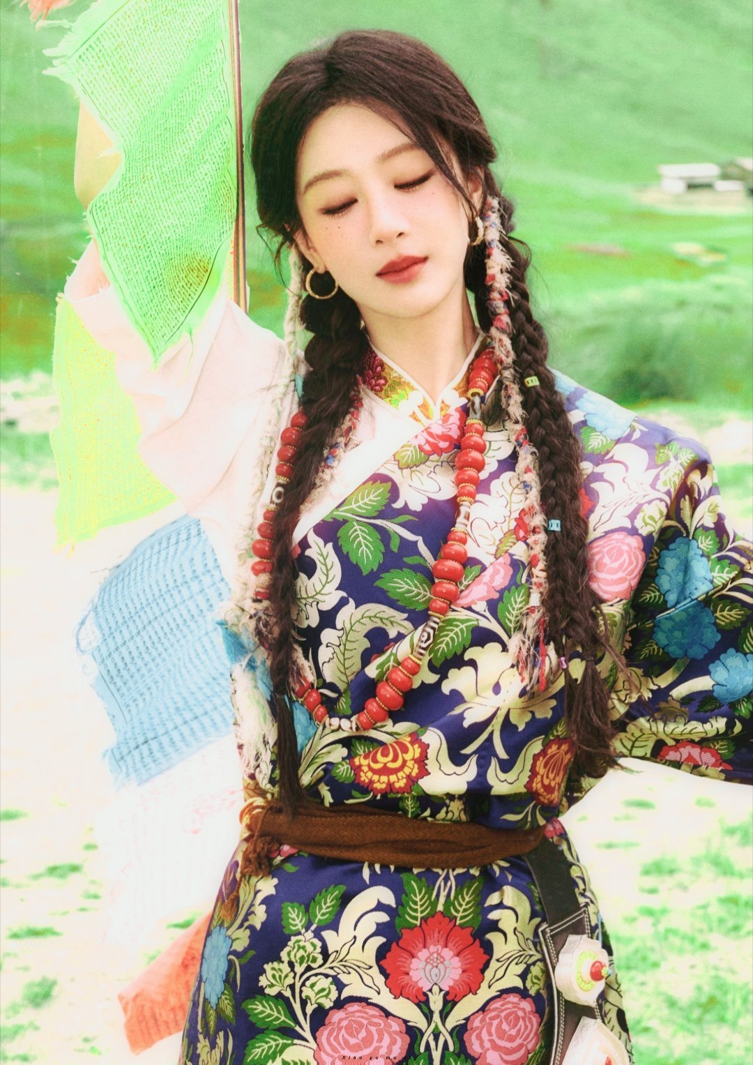 玉兰花开君再来 yz杨紫玉兰花开君再来  yz杨紫董竹君 “大小姐 诗的结尾就是