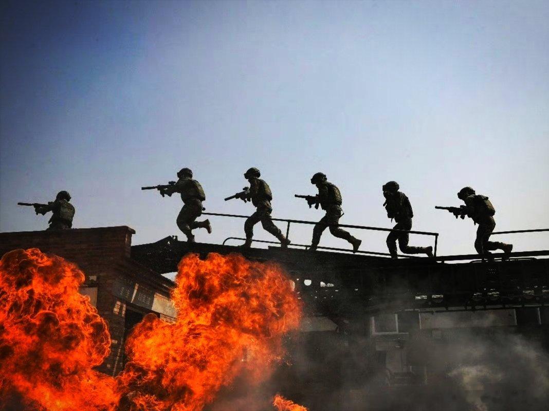 辛苦了！中国军人！不赞明星只赞中国军人我为中国人民解放军点赞中国军人致敬中国军人