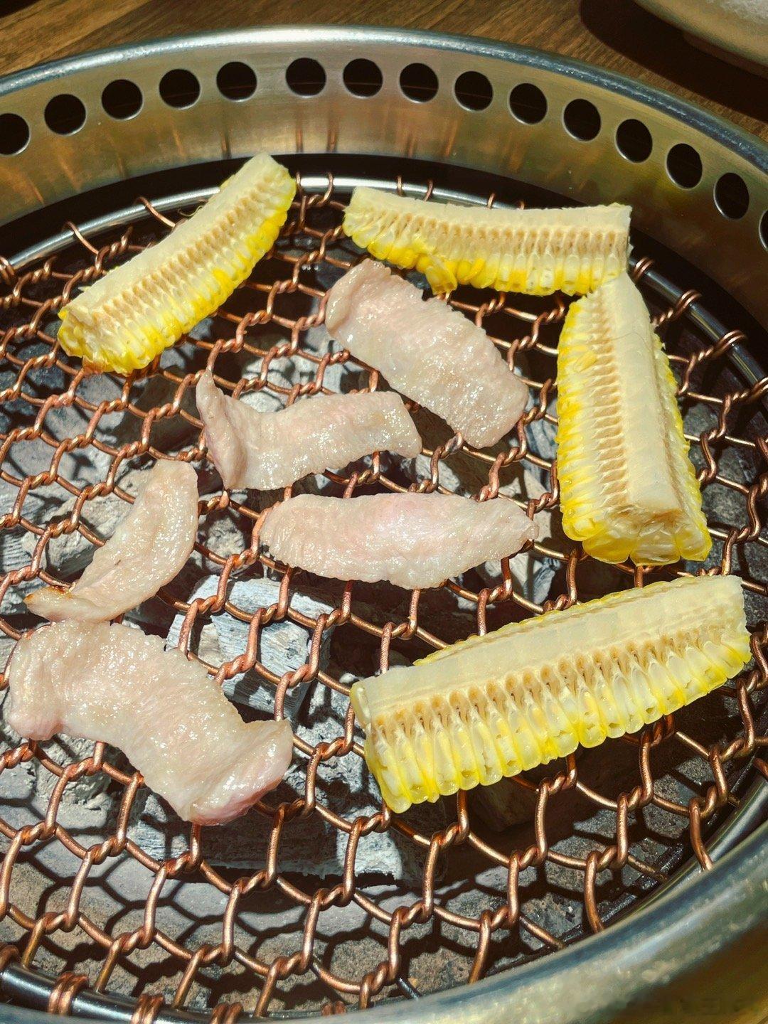 特别累的时候，很多朋友想吃东西来缓解压力，结果越来越胖，有些人血糖还升高了，逐渐