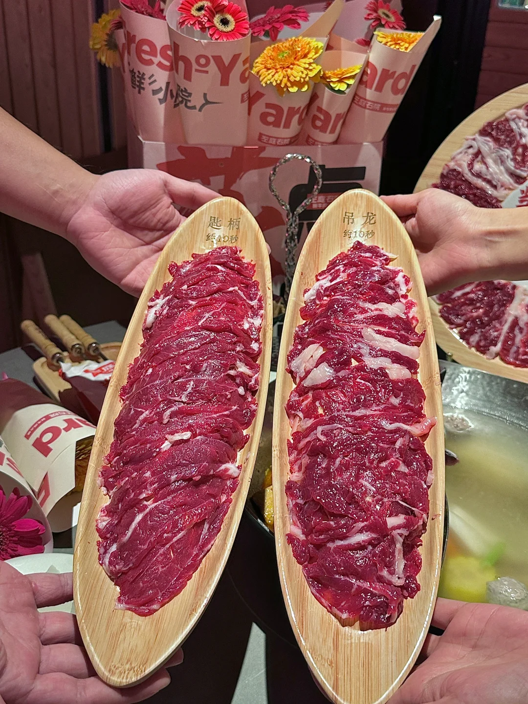 鲜牛肉火锅！唯一的缺点没有开在我楼下！
