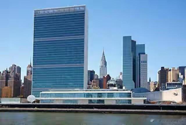 联合国宣布加速搬出美国，这事儿可太值得说道了。美国这些年在国际事务里各种搞小动作