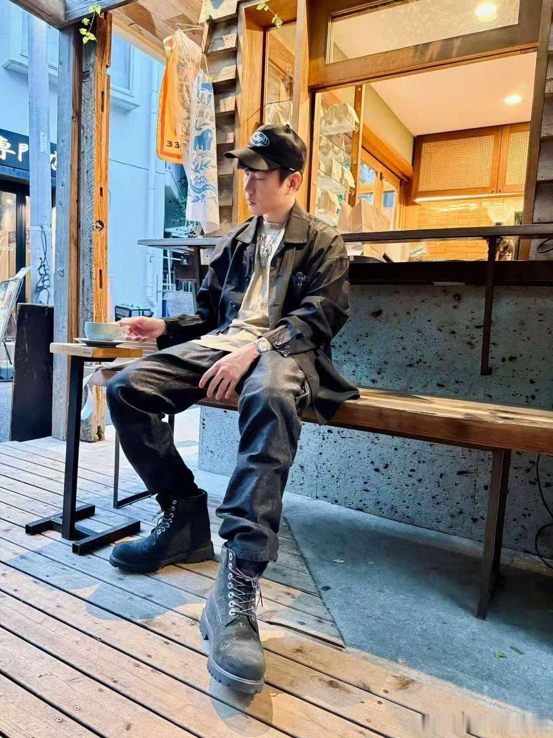 林俊杰 哥哥 我保证 你是天使 只是这个世界太坏了