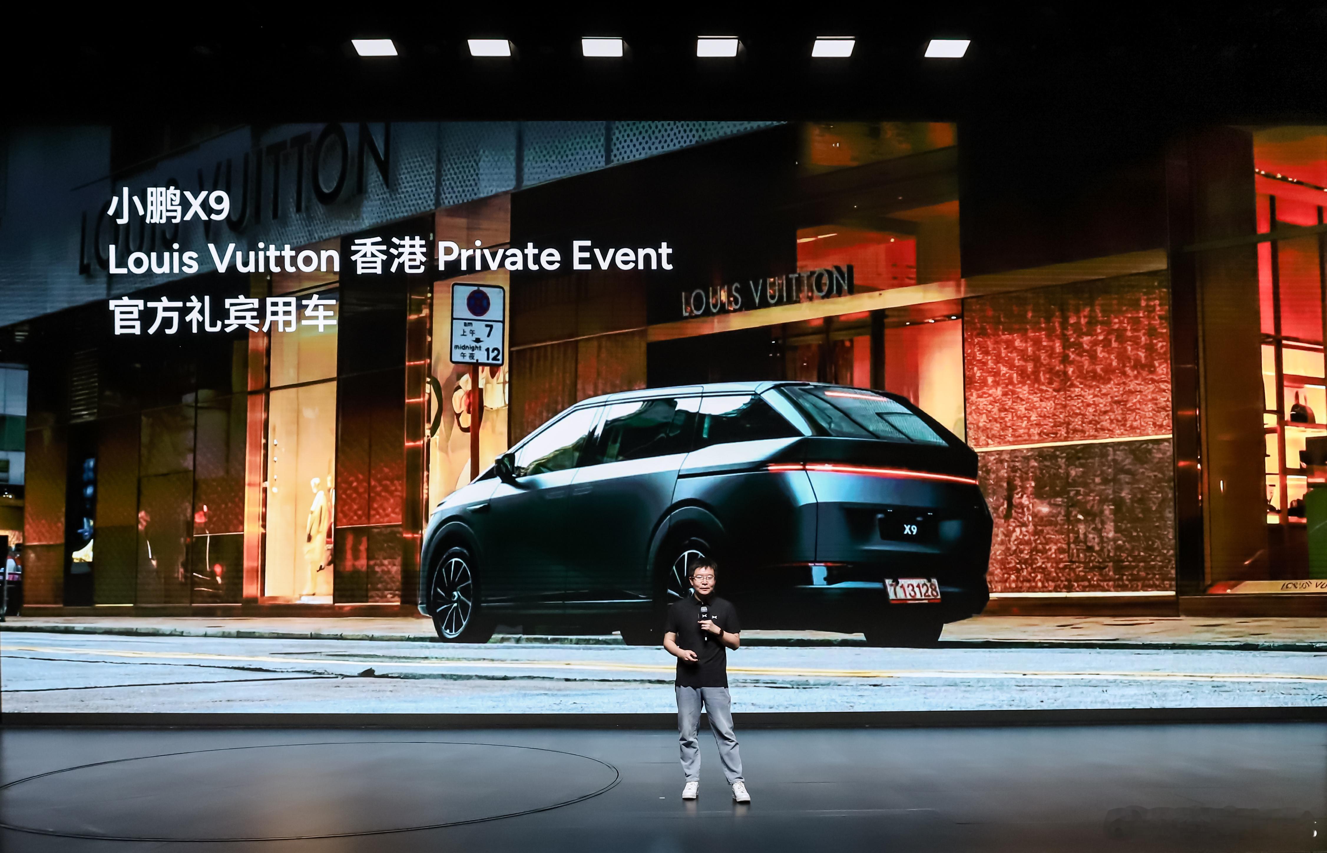 据说x9有22%是女性车主，是在售MPv里最多女性用户的。大概率也是痛车比例最高