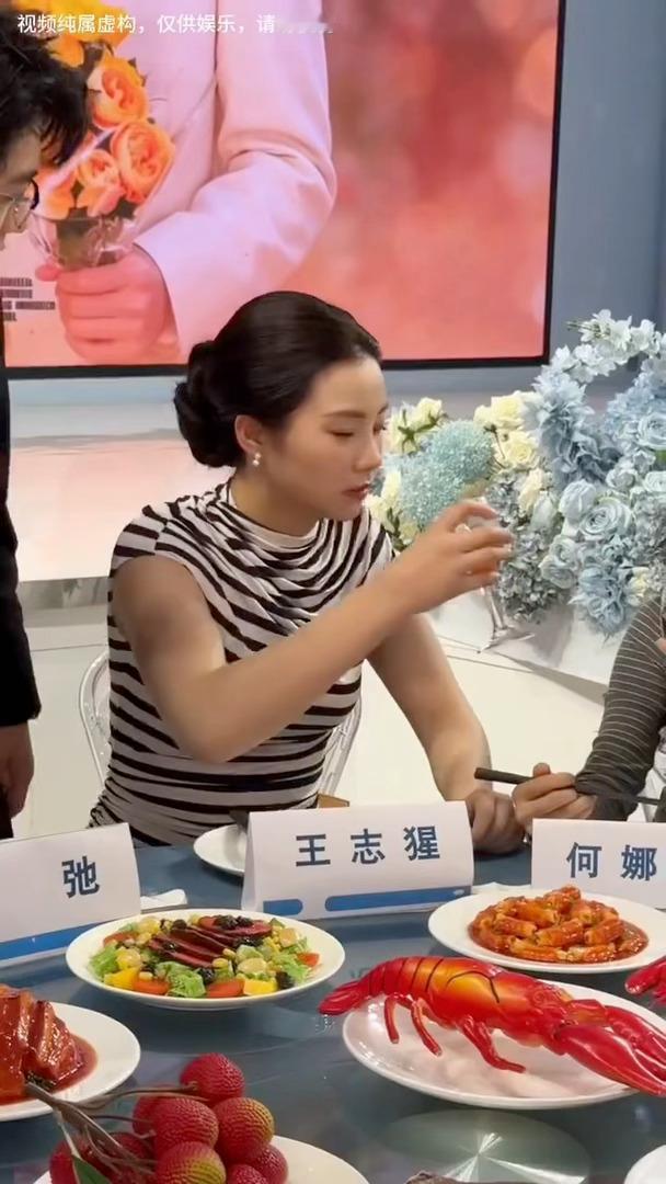 内娱名场面照进影视剧！剧集里暧昧拉扯的氛围感镜头，全部取材于两位经纪人喝酒互动的