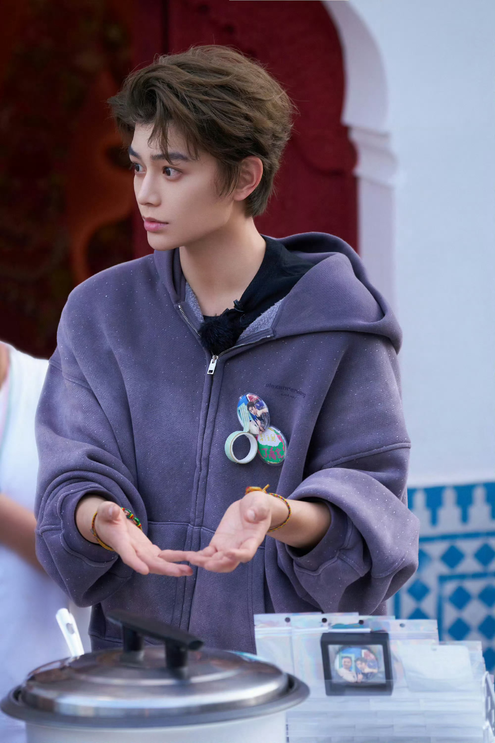 丁禹兮主演斩神不知真假，明晚有丁禹兮直播是真的，期待赵凌[爱慕] ​​​