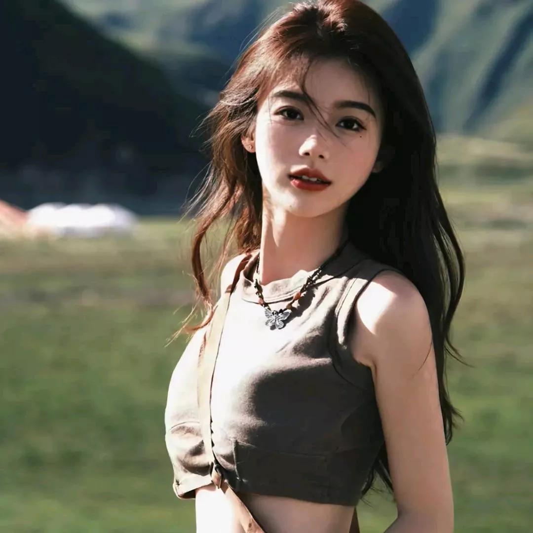 性感女神，妩媚动人。性感 超级迷人美女 性感美女 性感极品美女 性感美女写真 性