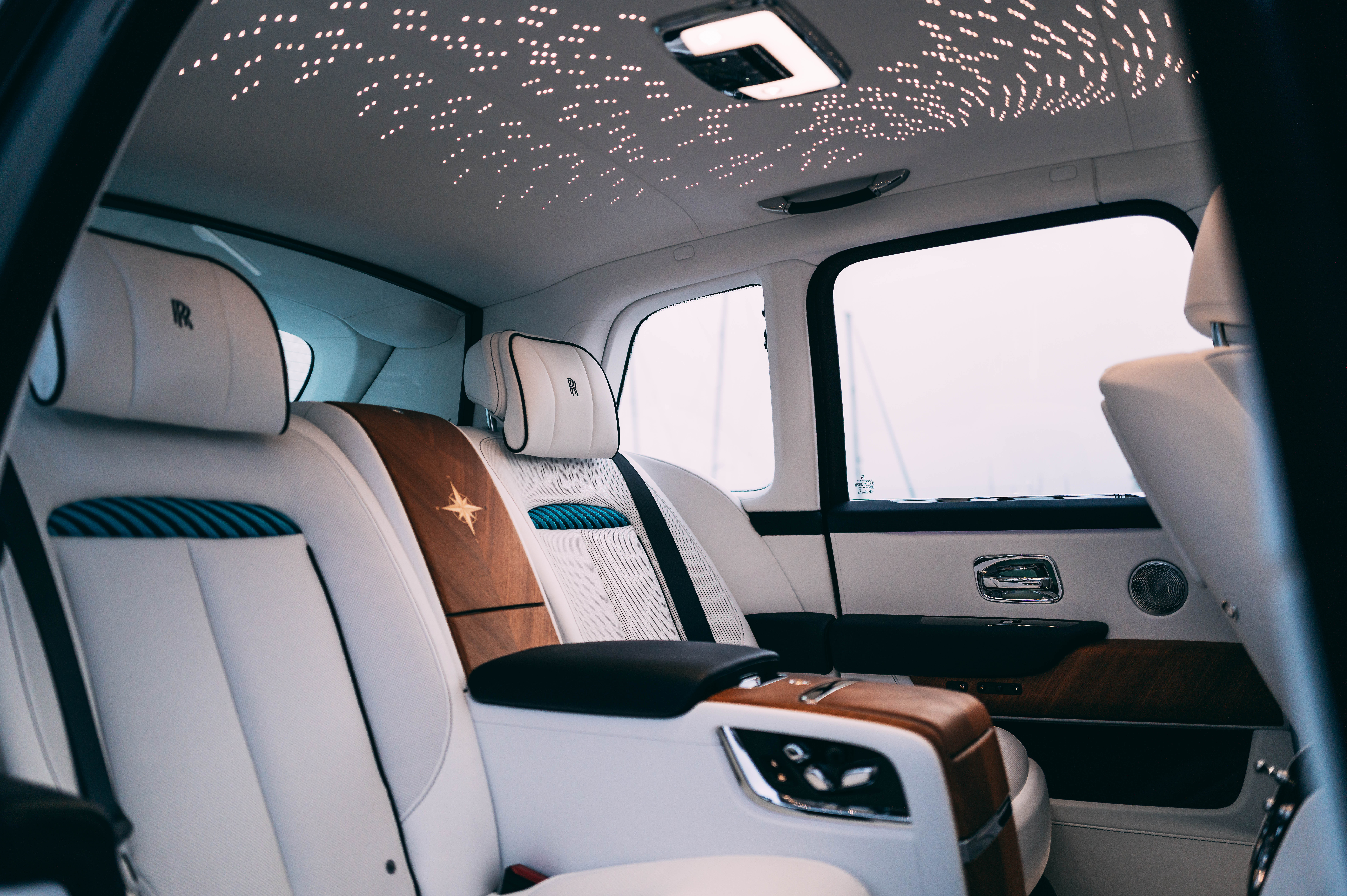 Rolls-Royce Cullinan Yachting "East"我与汽车